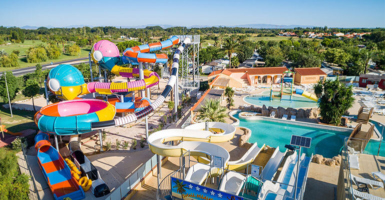 toboggans et parc aquatique